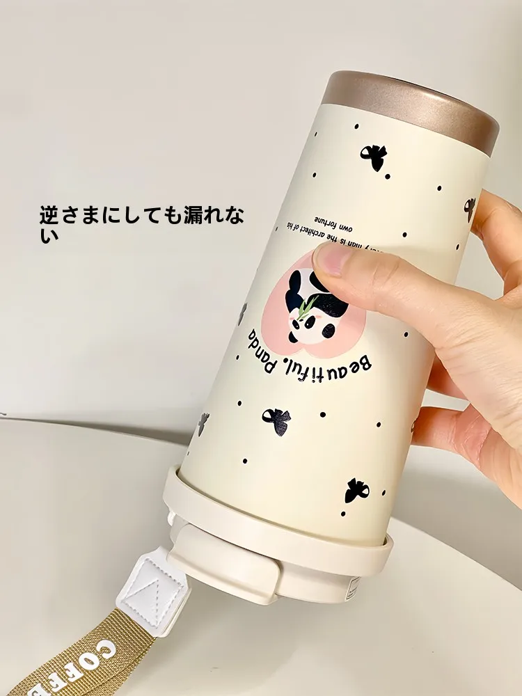 かわいいパンダデザインのステンレスストローマグ：保温・漏れない設計と洗いやすさの実証