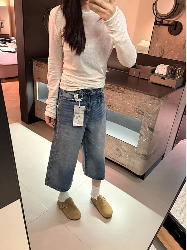 ハイウエストゆったりデニムパンツ US7サイズの適合度と実際のフィット感