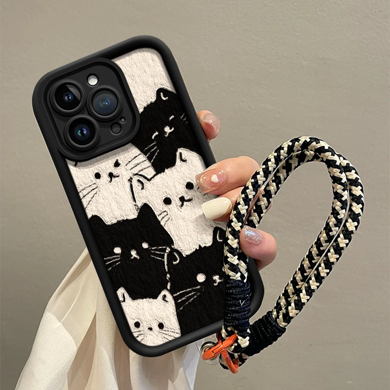秋冬用黒白猫デザインのスマホケース：iPhone用保護カバーの実用性とデザイン性