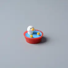可愛いアヒルのデスクトップミニチュア装飾品【車用・ディスプレイアクセサリー】