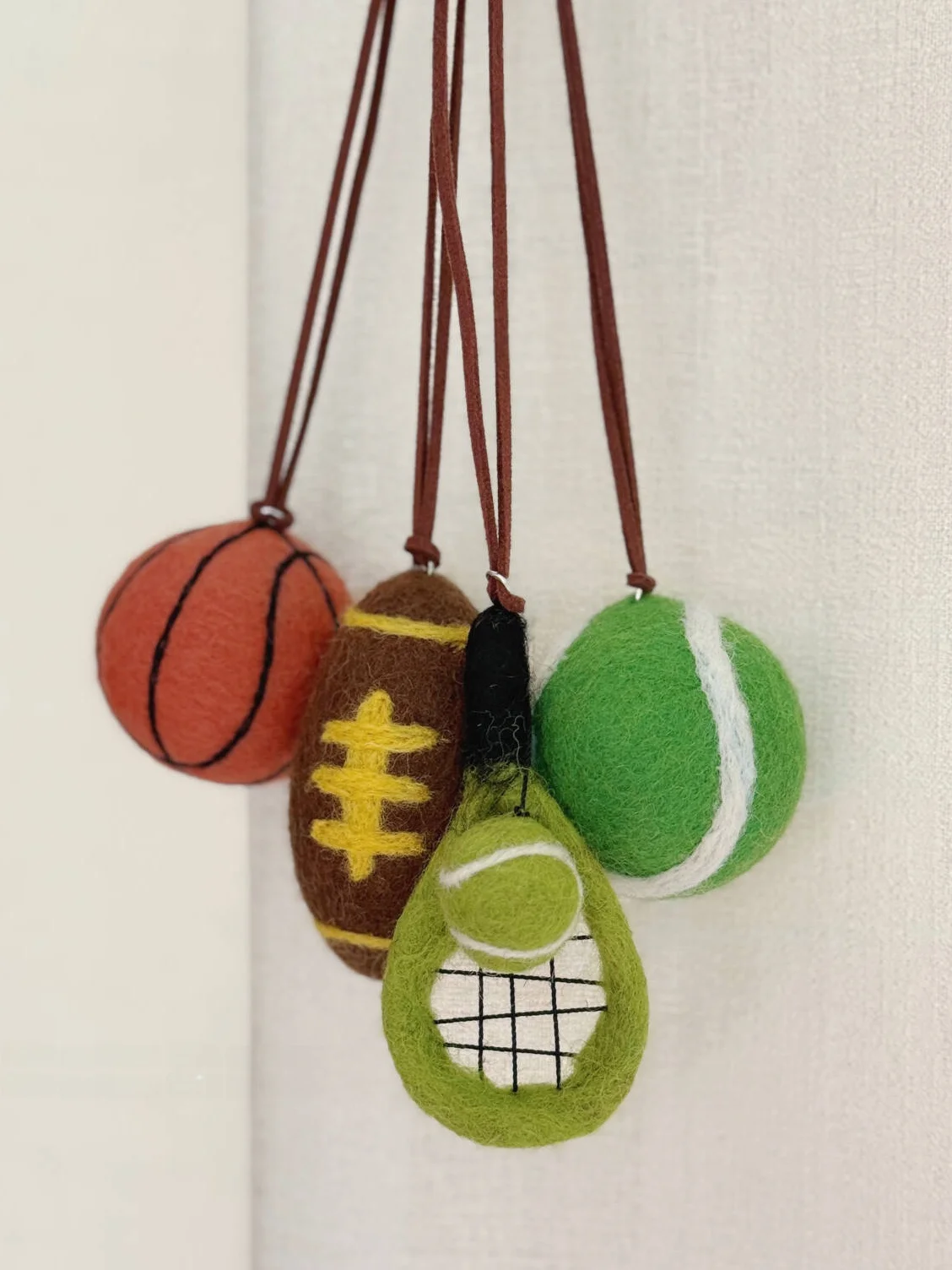 ユニフォームキーホルダーを手作りするなら、どう選ぶ？