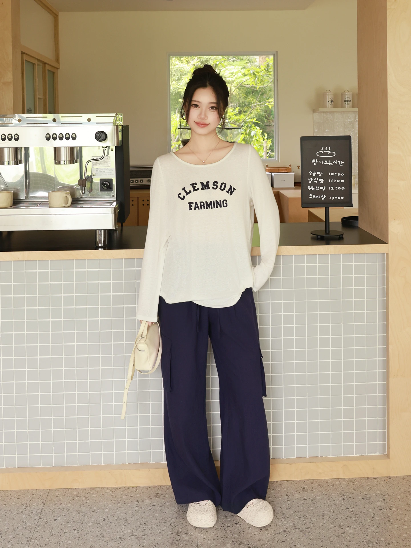 日焼け対策長袖を涼しく着るには？MEのリネンTシャツが解決する夏の悩み