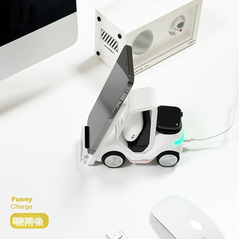 車載器を選ぶべきか？それとも、オフィスデスクに置くワイヤレス充電器が本当の解決策なのか？