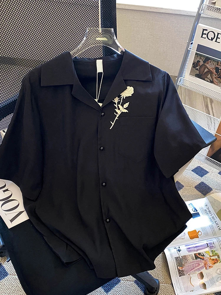 ブラックローズ刺繍シャツ：夏の日常着に最適なシフォン素材のデザインと使い方