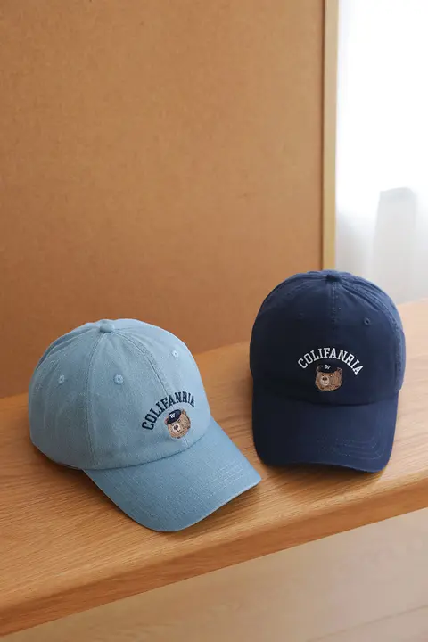 可愛いクマデザインのベースボールキャップ【学生向け・男女兼用・韓国風】