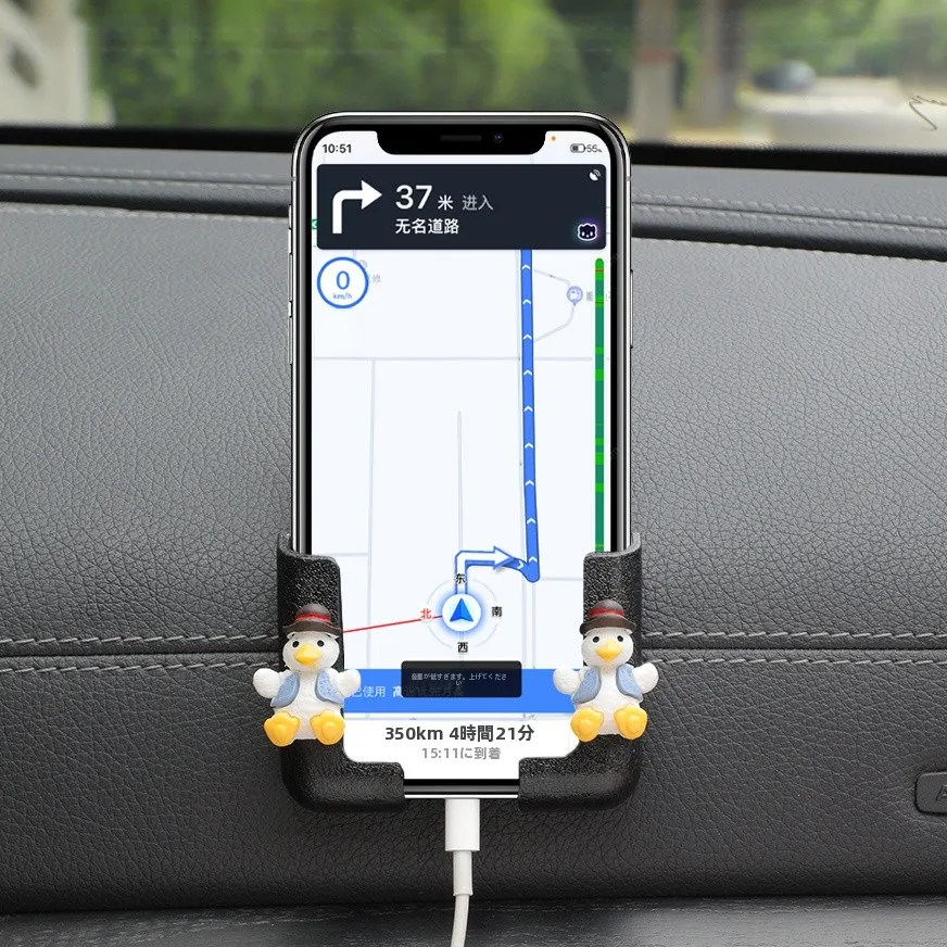 車載用スマホスタンド【貼り付け型・ナビ対応・縦横対応】の実用性と選び方