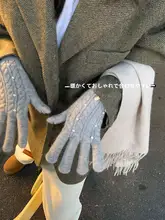 グレーのバタフライリボン付きフルカバー五本指手袋【冬用・防風・保温】