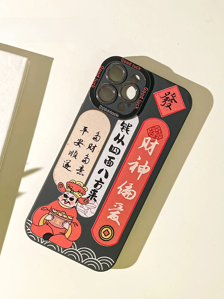 100均のiPhoneケースとセリアのオリジナルケース、どちらが男性向けプレゼントに最適か？