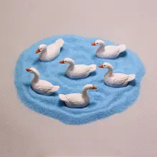 模擬ミニチュア動物アヒルの小さなフィギュア