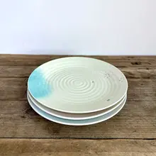 白樺の花デザイン 陶器製プレート【マット仕上げ・創意サラダ皿・丸型・家庭用】