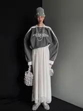 秋冬向けレトロ風カラーブロッキング長袖トップスとレースキャミワンピース（セットアップ対応）