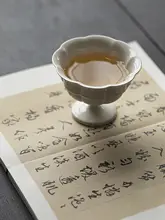 大容量の和風茶杯【草木灰釉・ヴィンテージデザイン・家庭用】