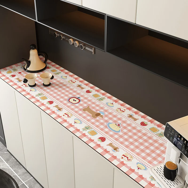 ダイニングテーブルの下に敷くマット、どうやって選ぶべきか？