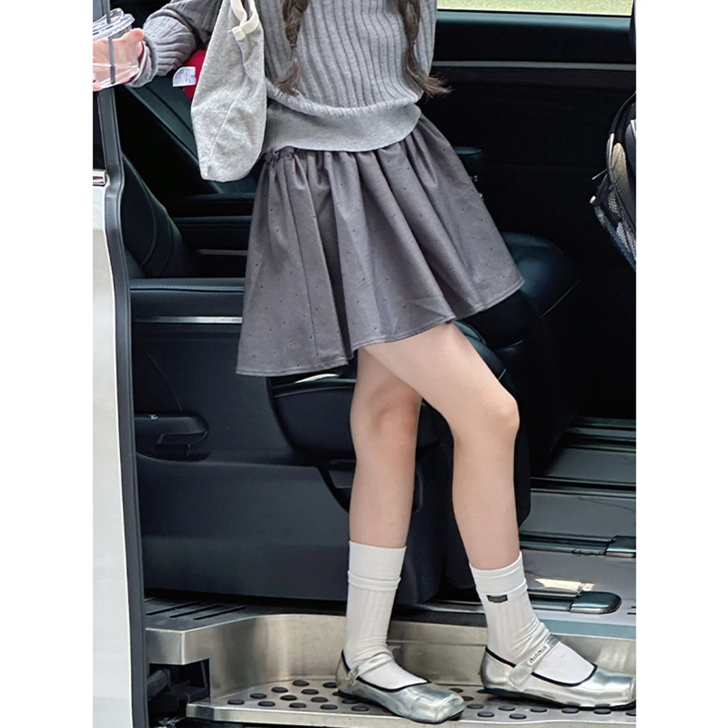 バレエスタイルの子供用ハーフスカート：プチギャルと小学3年生・4年生に合う蓬蓬デザインの実用性解析