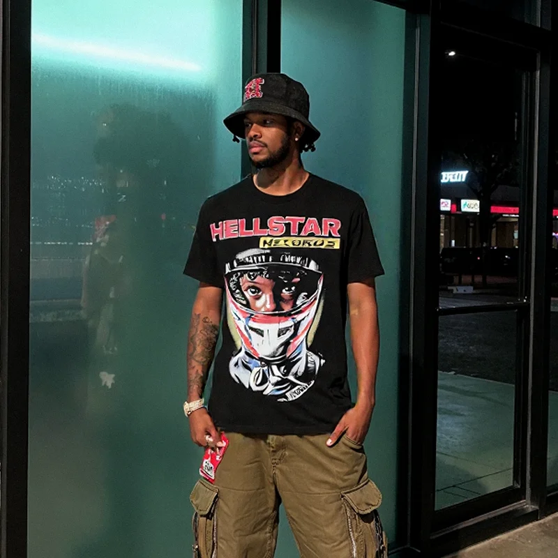 HELLデザインのレーサー印刷半袖Tシャツ【ユニセックス・ヴィンテージスタイル・カジュアル】