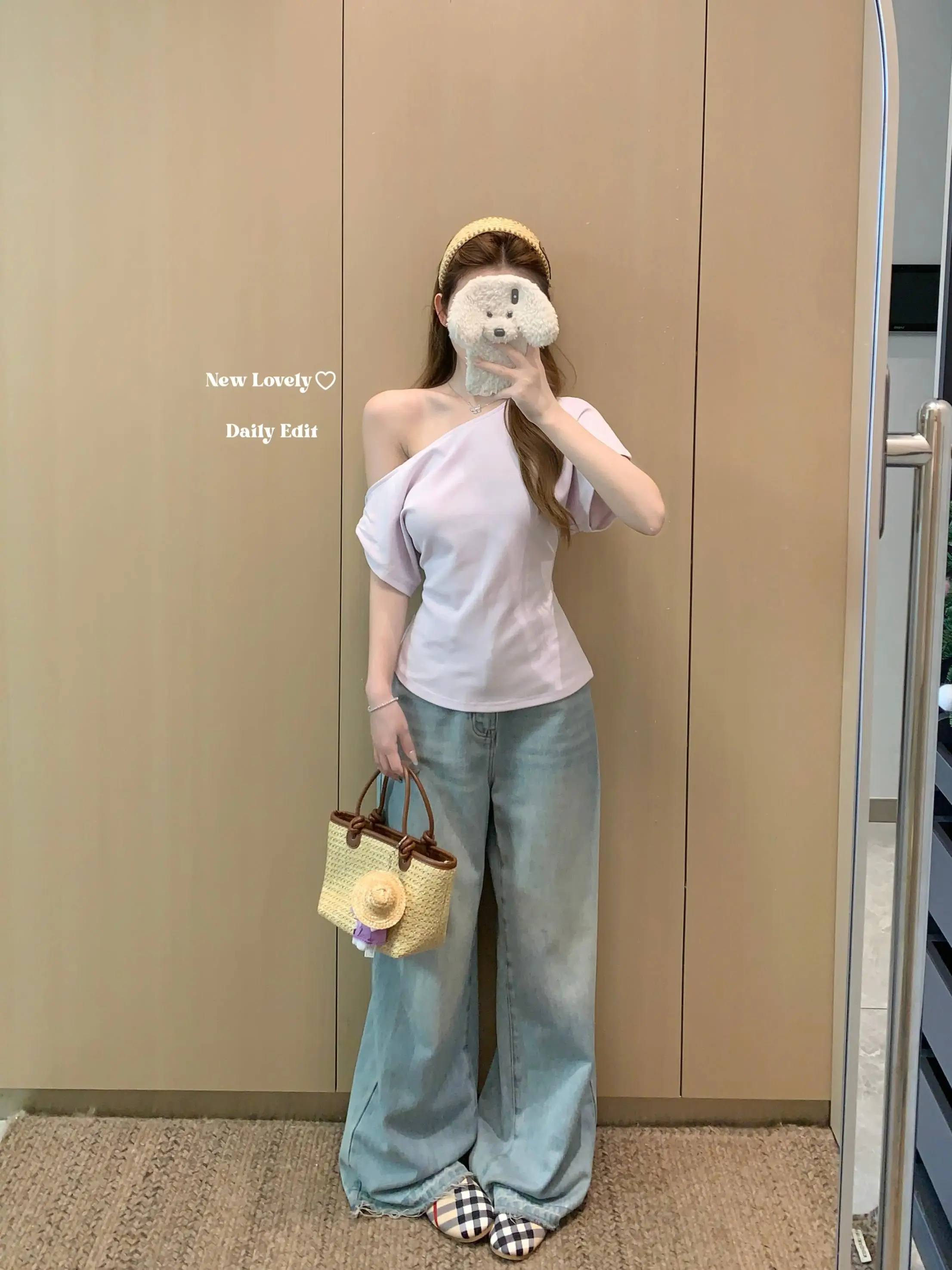半袖コーデ レディースで失敗しないスタイルは？香芋紫のオフショルダーTシャツが解決する3つの理由