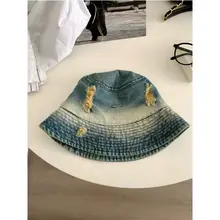 グラデーションカラーの夏用 UVカット大きめ復古デニムハット【ウォッシュ加工・デザインに穴あき・スタイル】