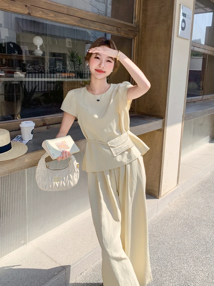 20代後半の夏に着るべきカジュアルセットアップは？