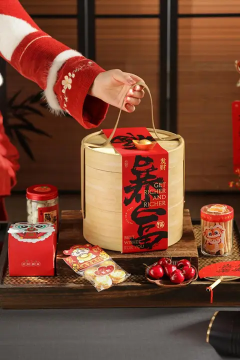 豪華なギフトボックス【二重構造・バレンタイン＆お祝い用】