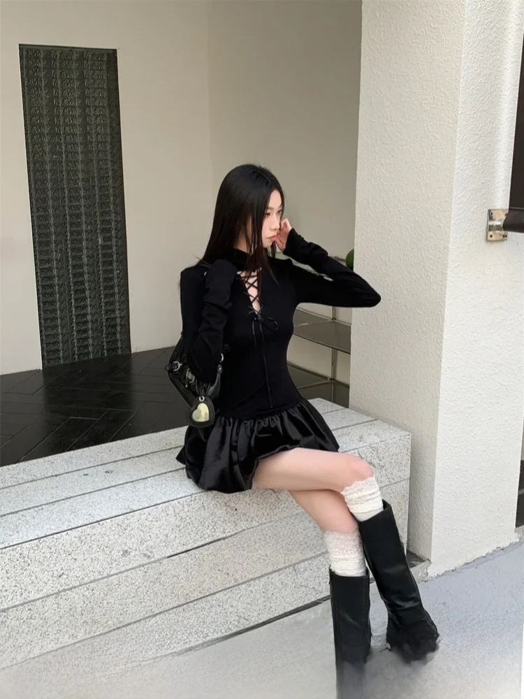 セクシーなレースデザインのフレアドレスは通勤シーンでどのように活用できるか