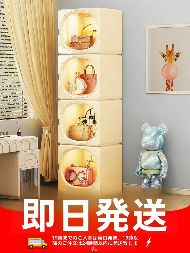 見せる収納をもっと美しくするには？透明展示ケースの選び方と活用法