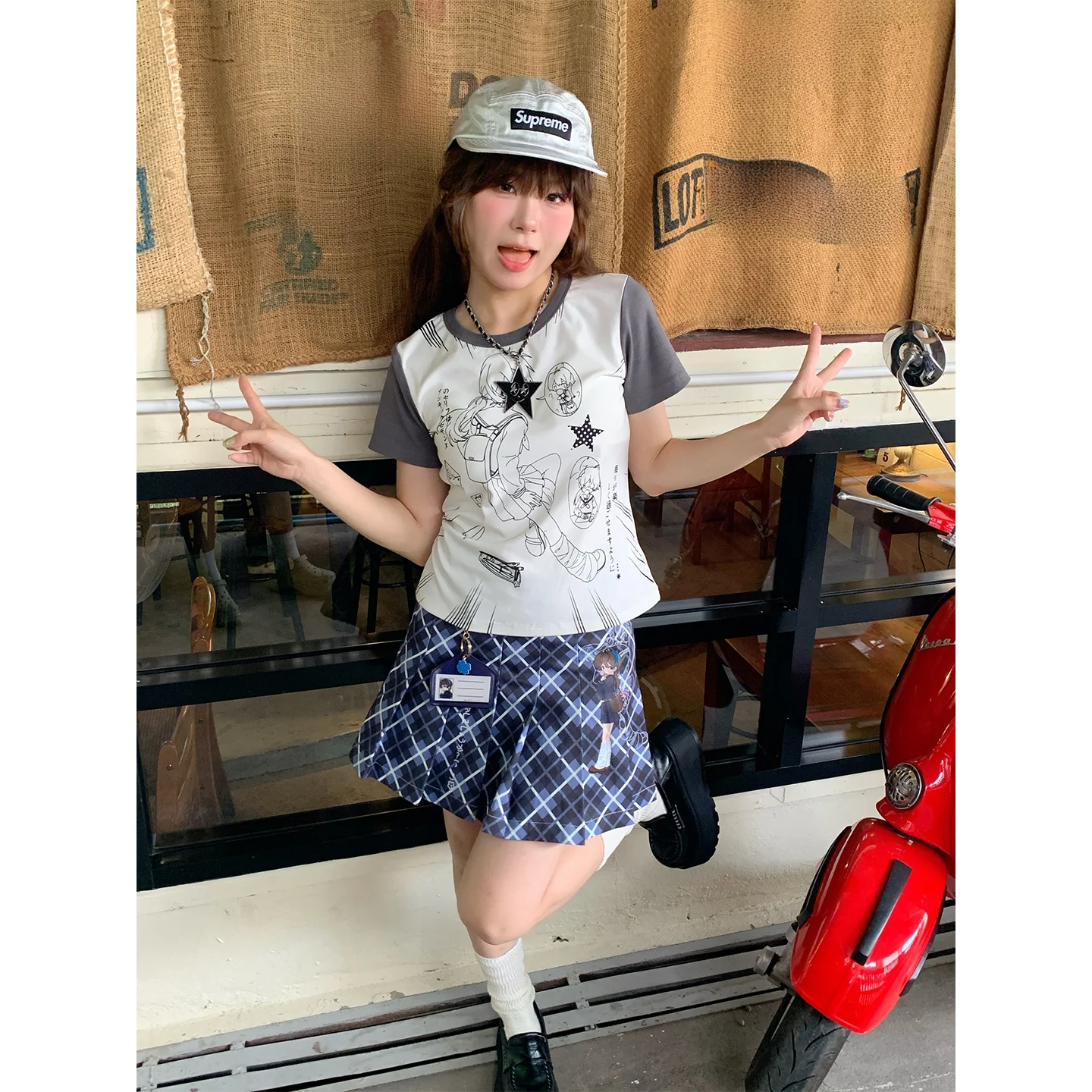 漫画少女風プリーツスカート：プチギャルにぴったりなスタイルアップデザイン