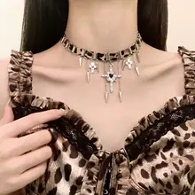レオパード柄スタッズクロスチョーカー【女性用・個性的なネックレス・アクセサリー】