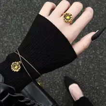 向日葵デザインの指輪【高級感あり・指先にぴったり】