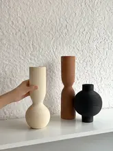 シンプルなデザインのカラフル陶器製花瓶【狭口・デスクトップ装飾用】
