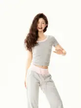 アメリカンヴィンテージスタイル オフショルダー半袖Tシャツ【女性用・スリムフィット・夏向け】