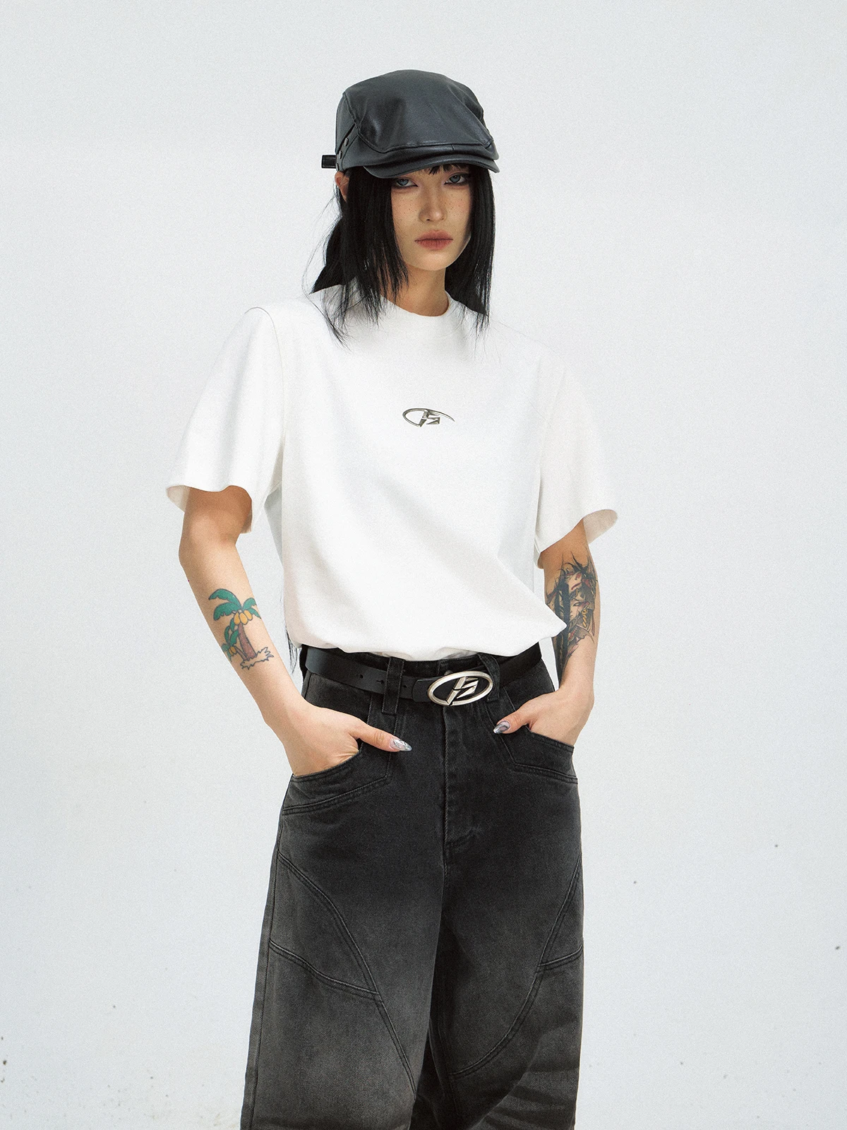 人気のモード系Tシャツブランドはどれですか？その中で本当に選べるアイテムは？