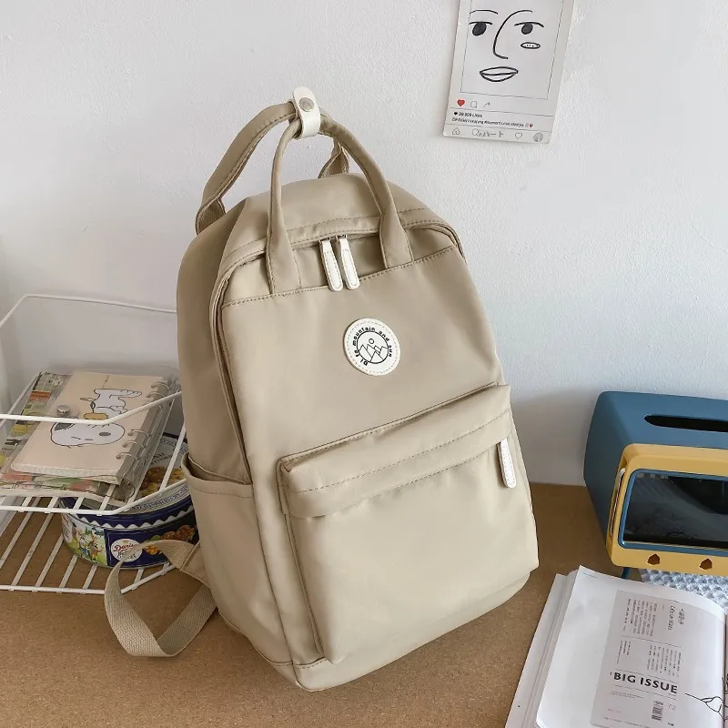高校生・大学生の通学バッグで迷うなら、これで決めるべきは？