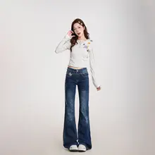 レトロスタイルのスリムフィットブーツカットジーンズ【ウォッシュ加工・韓国風・低ウエスト・女性用】