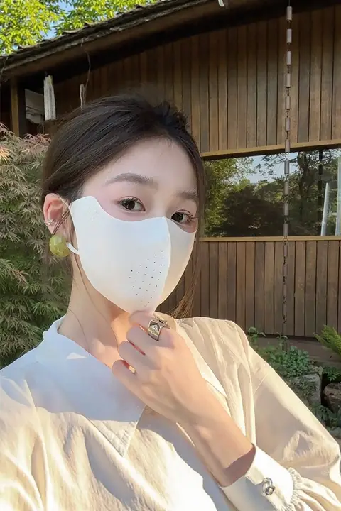 美しいデザインのUVカットマスク【夏用・アイプロテクション・通気性】