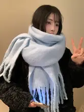 モヘア ブルー スカーフ 冬の韓国風の雰囲気