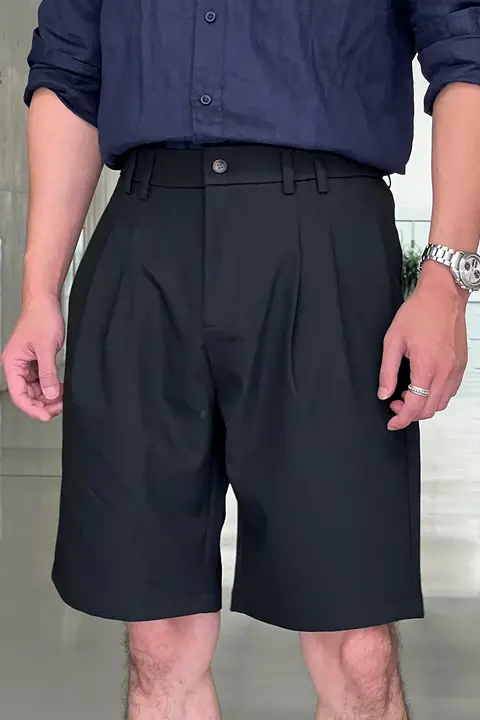 デザイン性が高い！イタリアンカットのダブルプリーツショートパンツ【ビジネスカジュアル・男性用】
