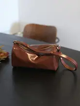 春夏用 本革製ハンドバッグ【油蝋牛革・ボストン型・ショルダーバッグ】