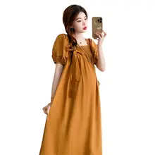 夏用パフスリーブのゆったりしたマタニティワンピース【フレンチスタイル・セミロング・スクエアネック】（セットアップ対応）