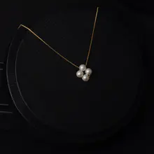 四葉のクローバーペンダントS925純銀ネックレス【小珠・シンプル・天然パール付き】