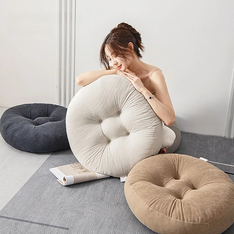 もっちりクッションを選ぶなら、どこで買える？東京インテリアに合うリアルな選び方とは？