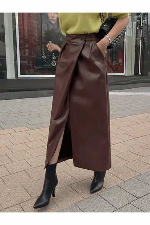 高腰のタイトスカート【レディース・スリット入り・秋冬用・プリーツデザイン】（セットアップ対応）