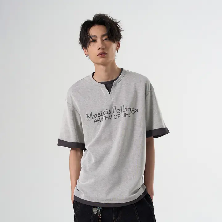 男士Vネック重ね着風Tシャツ【ラフなルーズフィット・短袖】（セットアップ対応）