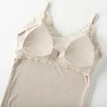 胸パッド付きキャミソール・ショートパンツパジャマ【レース・一体  型インナー・セクシーデザイン】（セットアップ対応）