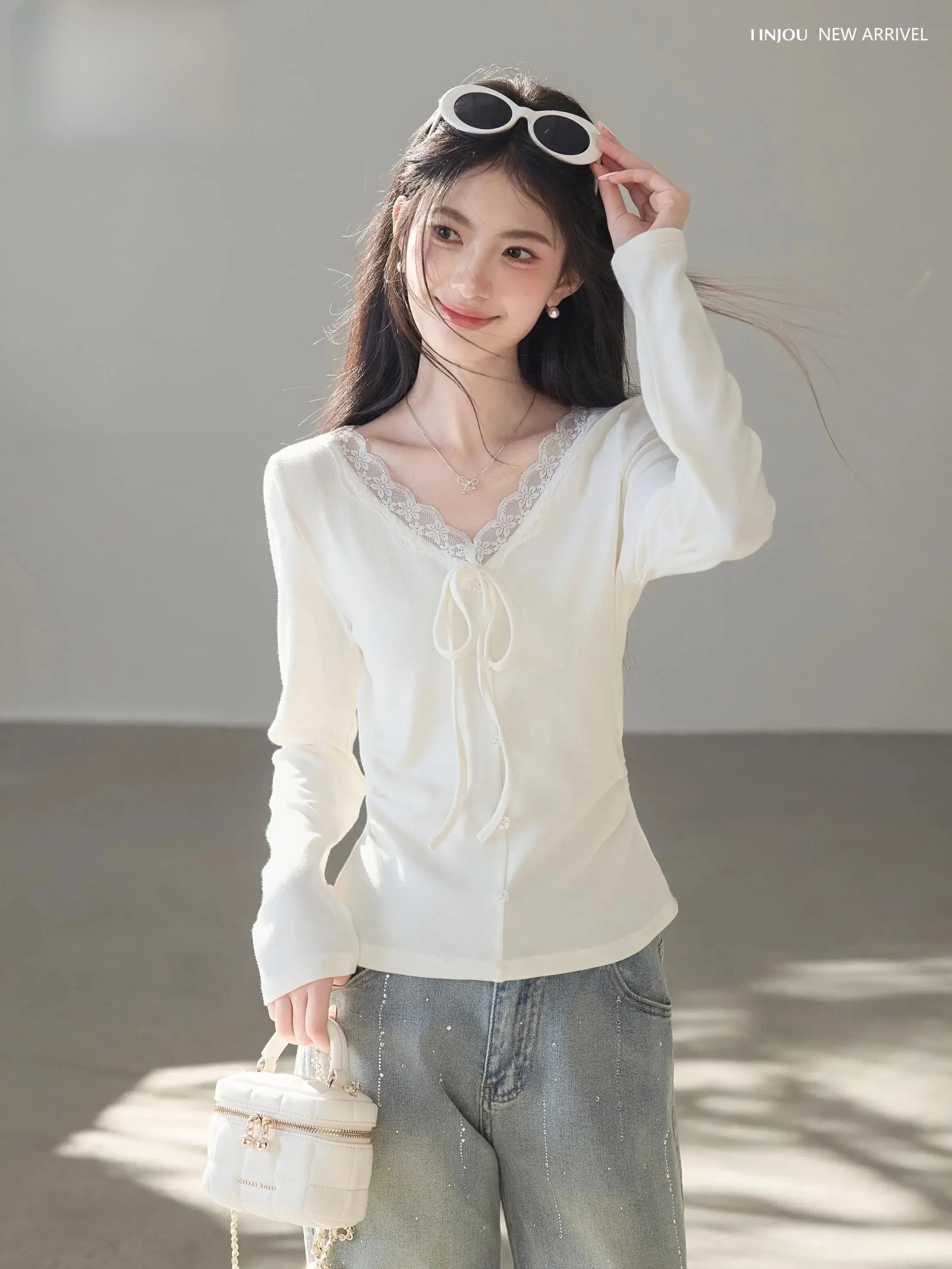 tシャツコーデレディースをどう選ぶ？シンプルでカジュアルなデザインが今、注目されている理由