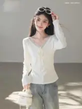 デザイン性の高い女性用Tシャツ【シンプルでカジュアル】