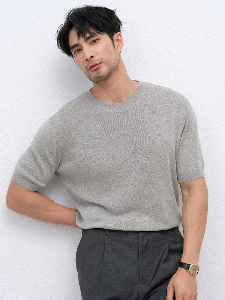 メンズ コーデの基本ルールとは？モダールニットTシャツで実践する夏のスタイルガイド