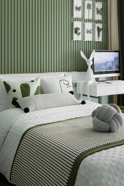 モダンで洗練されたデザイン！黒白抽象肌理のウサギ毛ボール装飾クッション【ロングタイプ・インテリア用】