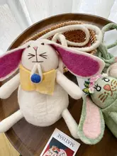 ネパール手作りウールフェルトうさぎ型ショルダーバッグ【可愛いデザイン・大きな耳】