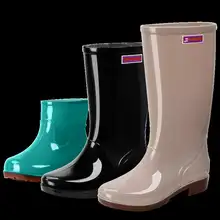 防水防滑のショートレインブーツ【春夏用・中筒デザイン】