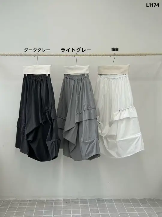 軽やかなデザインの抽绳付き半身スカート【和風・折り畳みデザイン】
